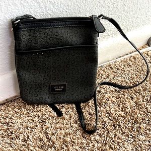 Small guess crossover purse
